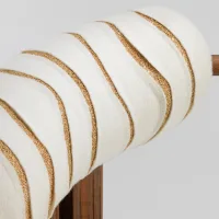 <a href="https://www.galeriegosserez.com/artistes/coudert-maugendre-sebastien.html">Sébastien Coudert-Maugendre</a> - Loire - Fauteuil brodé